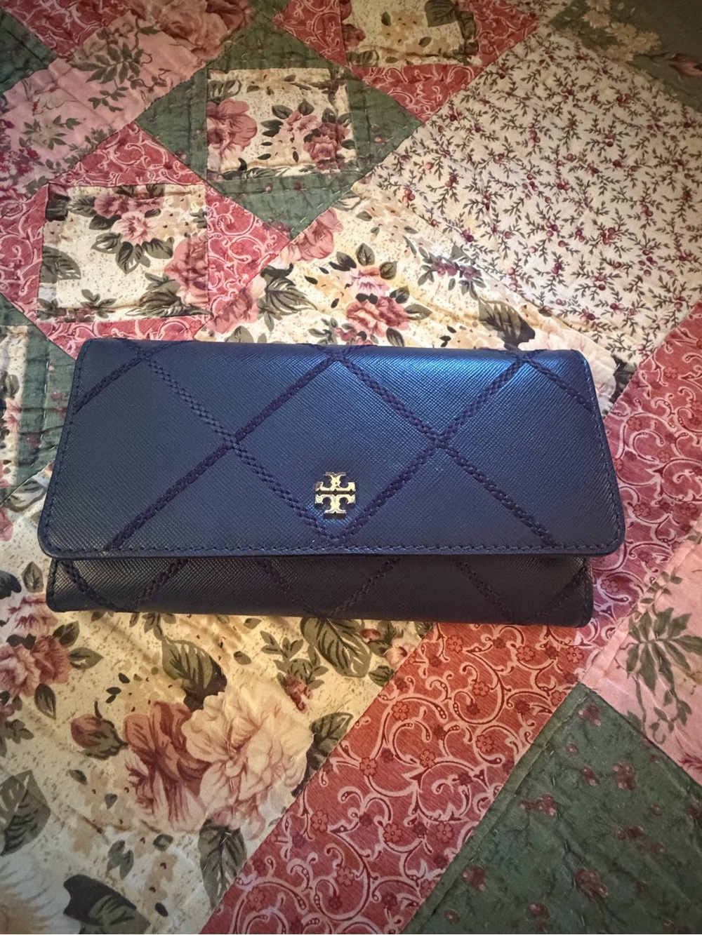 Tory Burch Quilted  Leather Wallet in Navy with Gold Logo